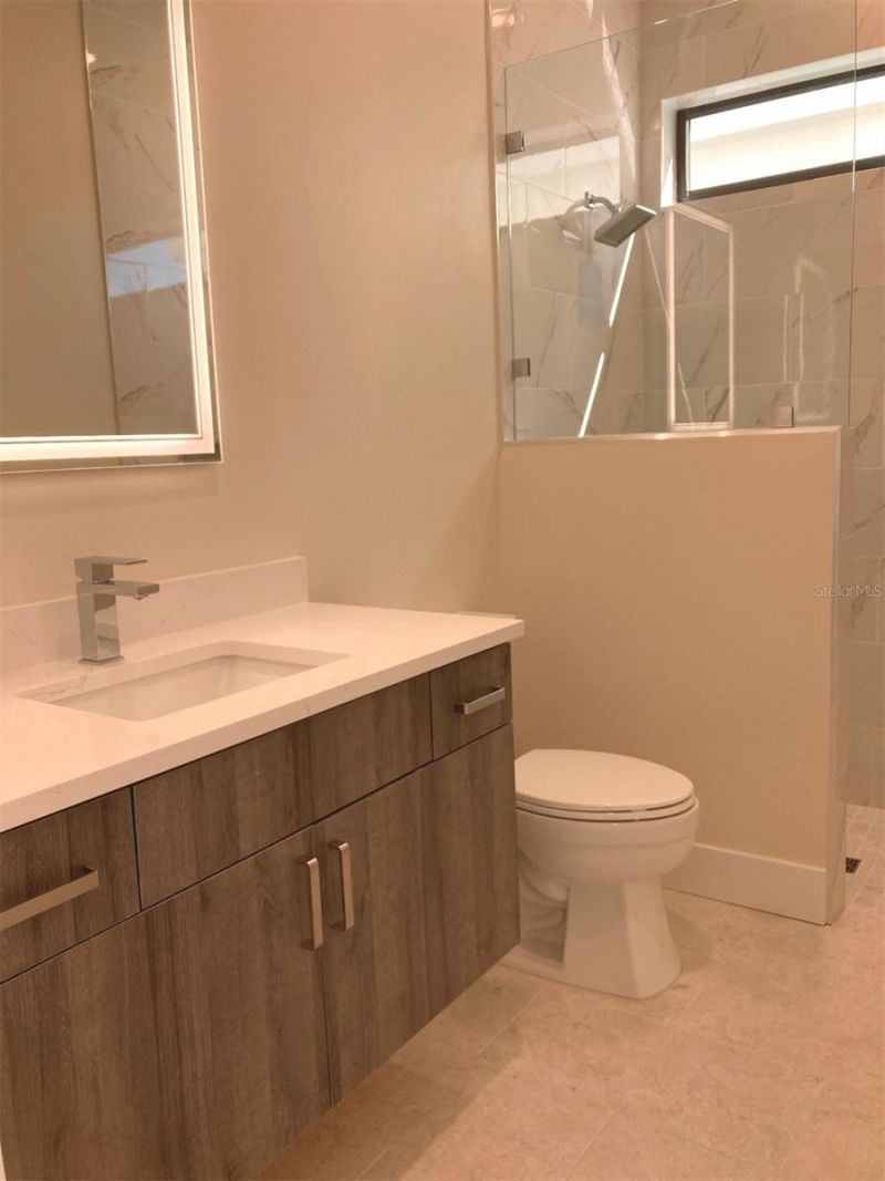 2110 Michele Drive, Sarasota, FL 34231 Photo