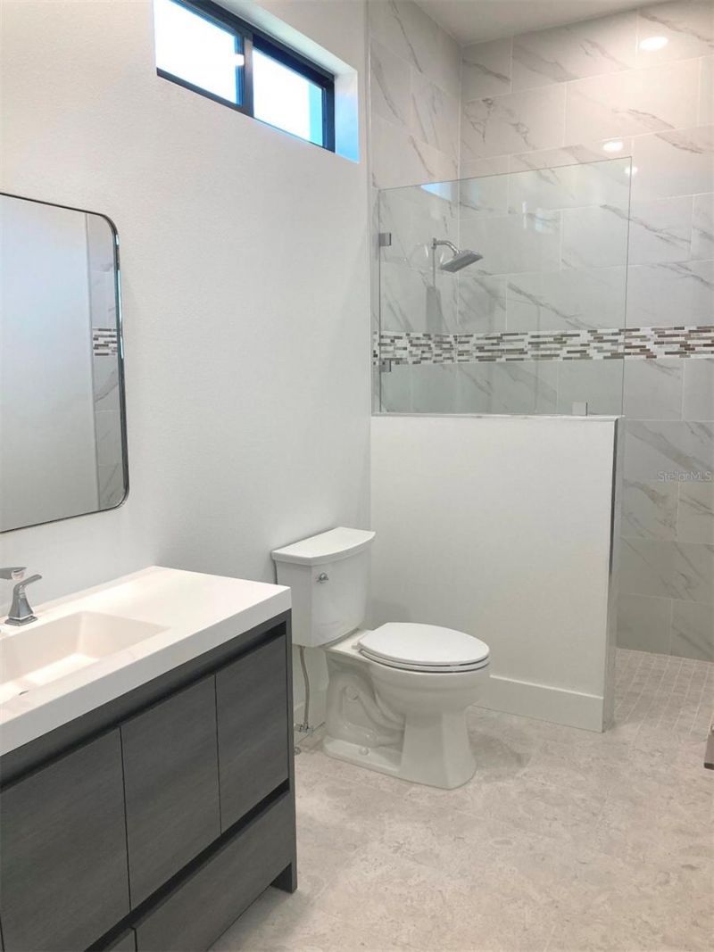2110 Michele Drive, Sarasota, FL 34231 Photo