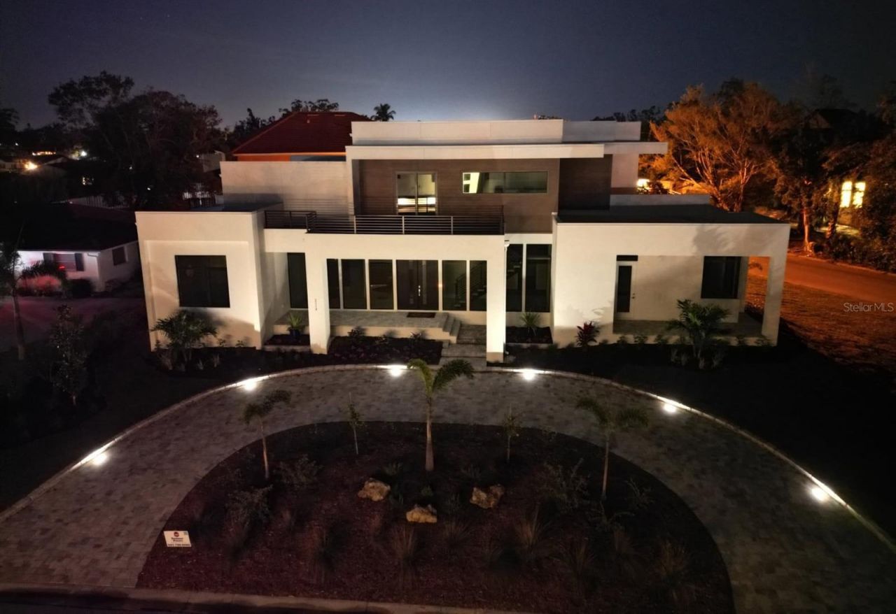 2110 Michele Drive, Sarasota, FL 34231 Photo