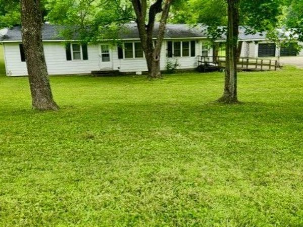 19225 Goldfinch Drive , Marble Hill, MO 63764
