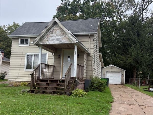 82 Henigan Avenue, Barberton, OH 44203
