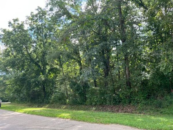 202 Lake Thunderbird Drive , Putnam, IL 61560