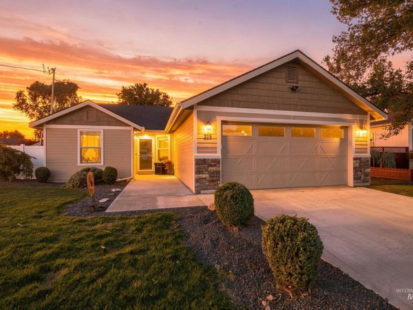 219 High Street, Nampa, ID 83651