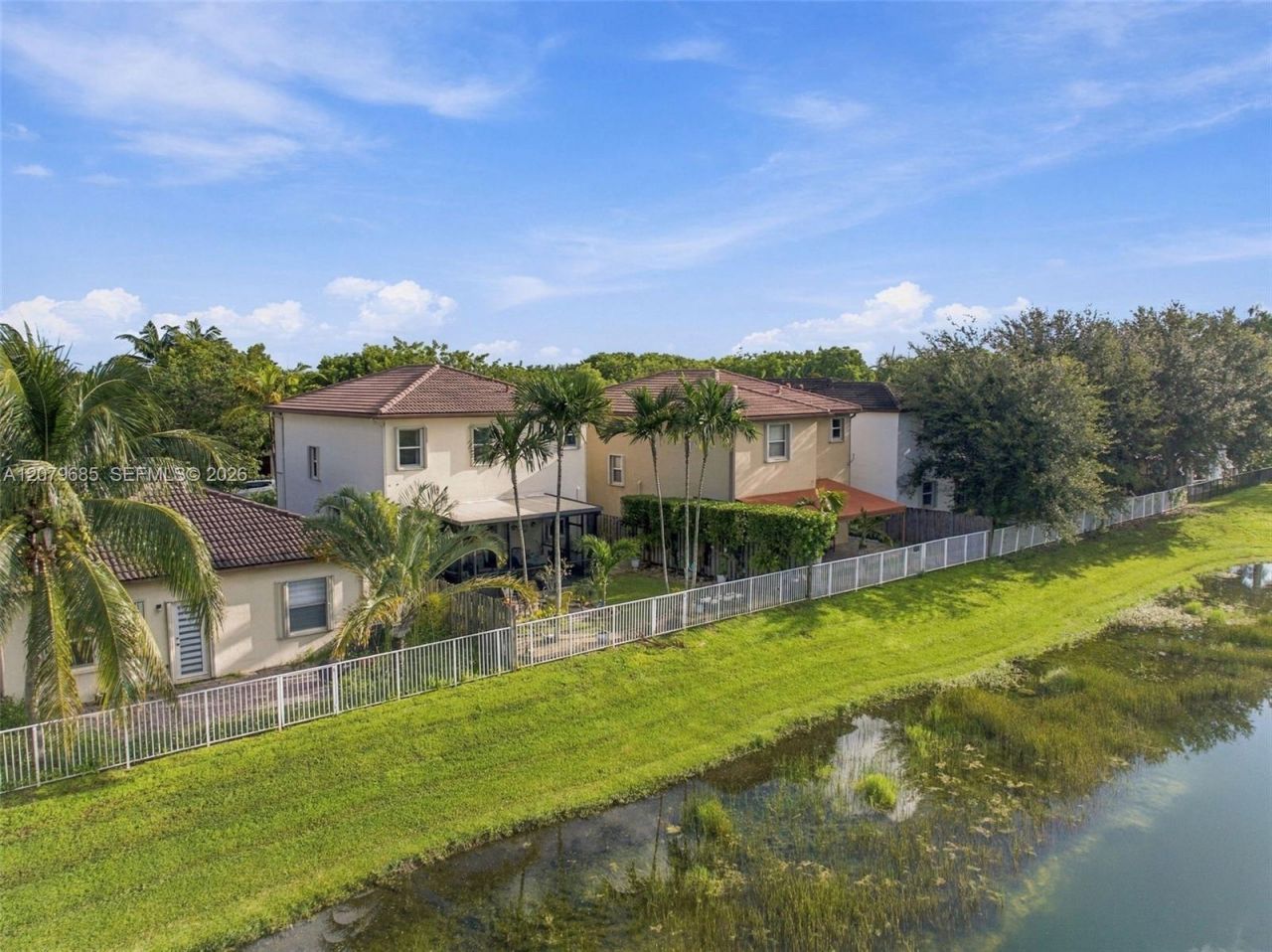 2466 NE 3rd Ct, Homestead, FL 33033 Photo