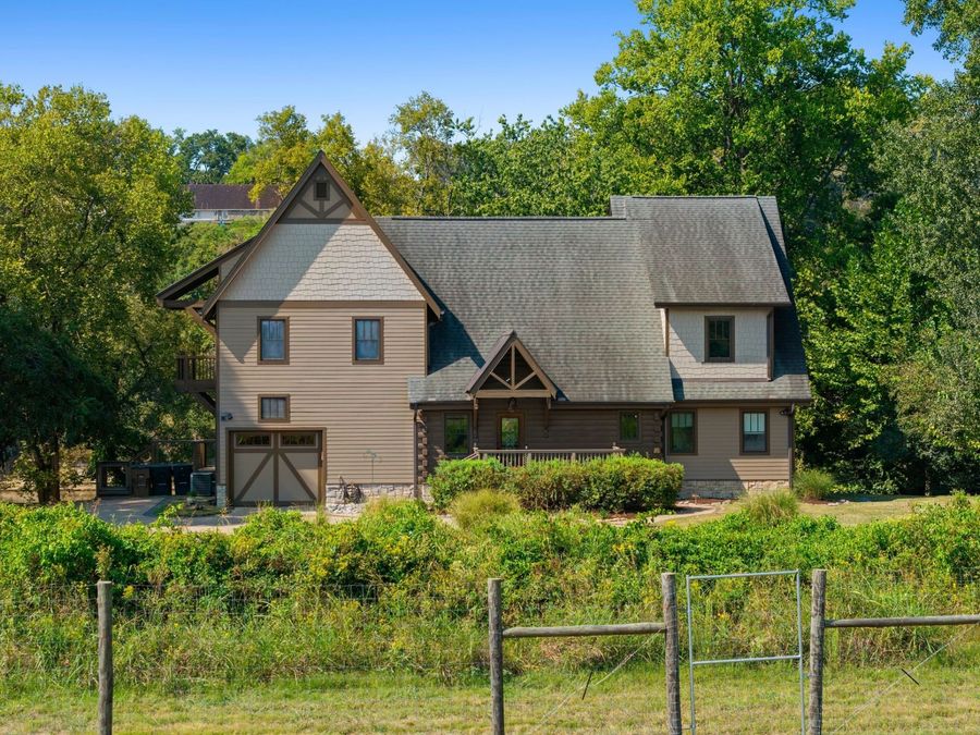 Property Image 61