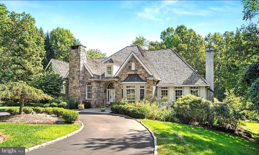5 MERCER GATE DRIVE , DOYLESTOWN, PA 18901