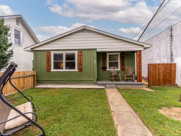 209 Montjoy Street, Falmouth, KY 41040