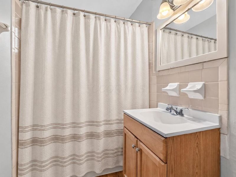 940 Ferndale Place , Unit B, Bexley, OH 43209 Photo 8