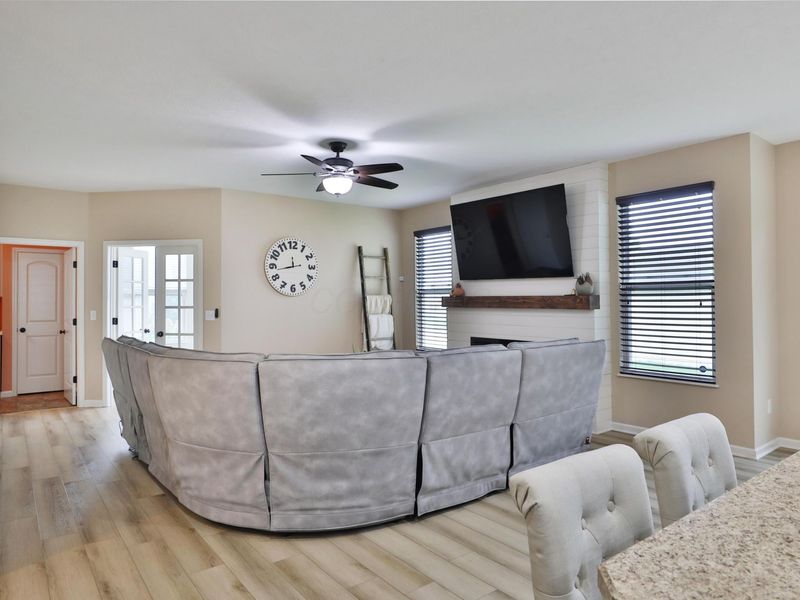 305 Lillian Drive, Pickerington, OH 43147 Photo 19
