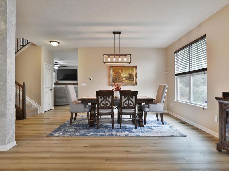 305 Lillian Drive, Pickerington, OH 43147 Photo 7