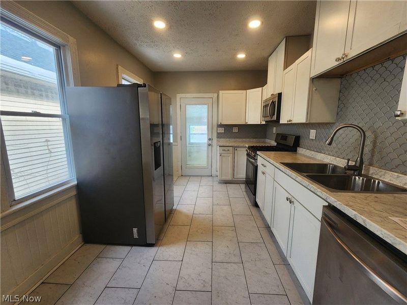 3709 E 69th Street, Cleveland, OH 44105 Photo 4