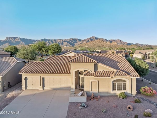 6329 S SANDTRAP Drive, Gold Canyon, AZ 85118