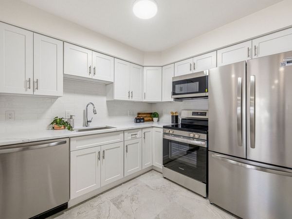 595 Revere Beach Pkwy, Unit 40, Revere, MA 02151