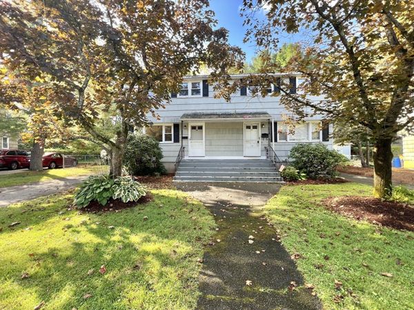 34 Charles Road, Unit 34, Winchester, MA 01890