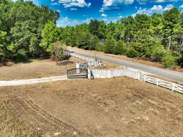 1235 Cade Highway, Bennington, OK 74723