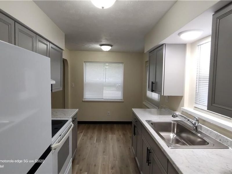 2800 Winwood Avenue, Moraine, OH 45439 Photo 11