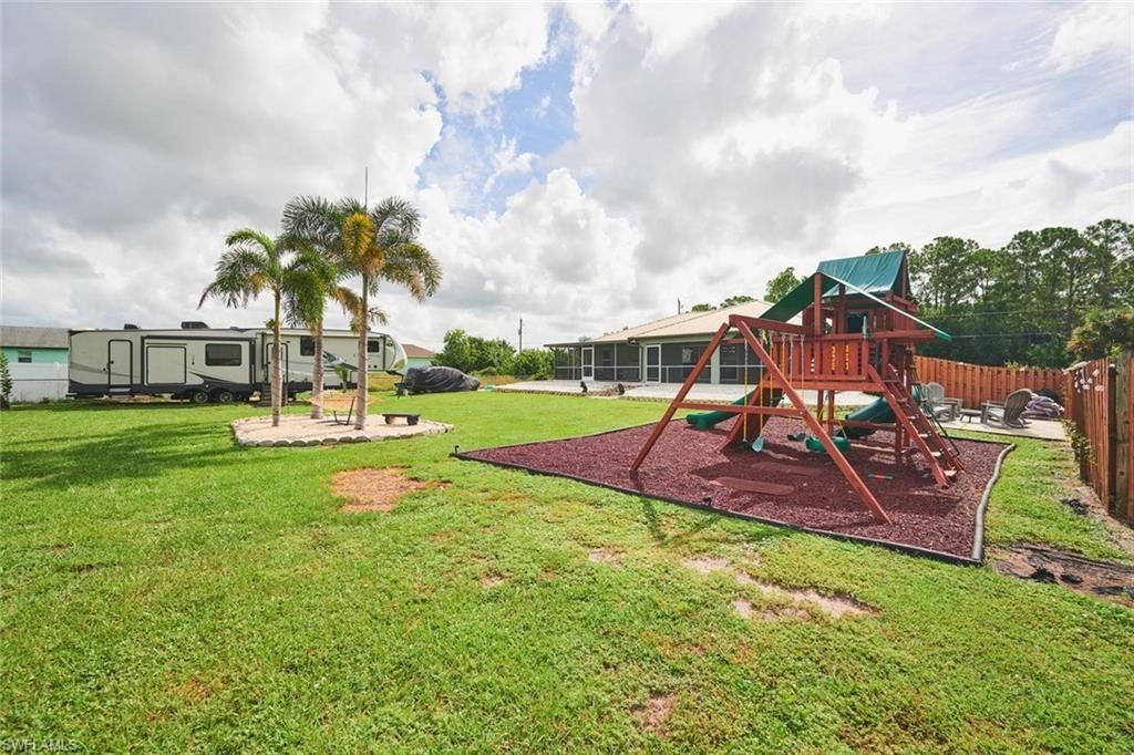 2407 Claude Ave N, Lehigh Acres, FL 33971 Photo