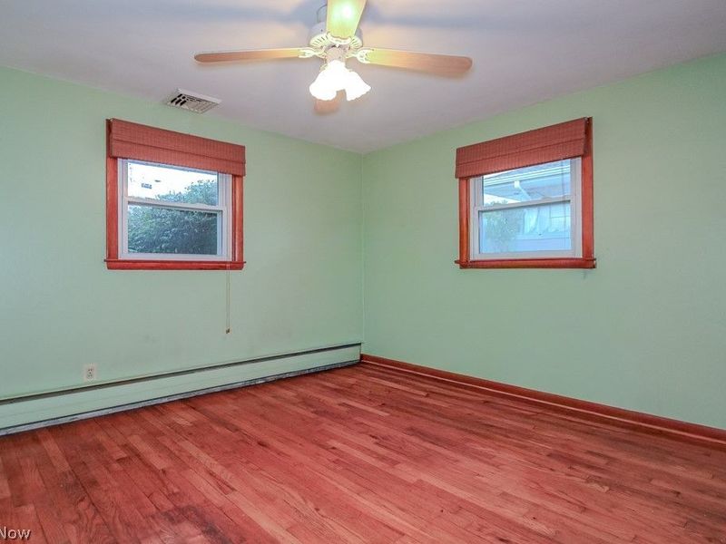 944 Larkridge Avenue, Youngstown, OH 44512 Photo 11