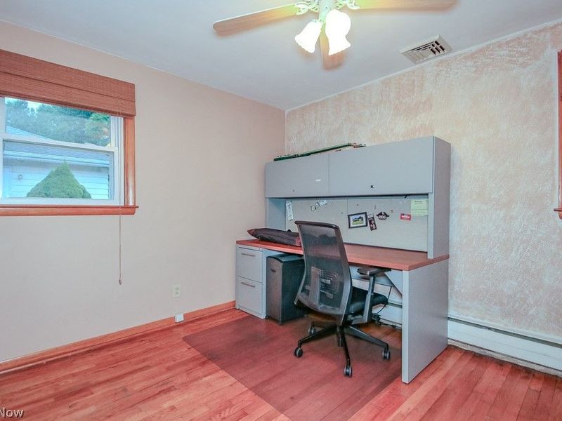 944 Larkridge Avenue, Youngstown, OH 44512 Photo 16