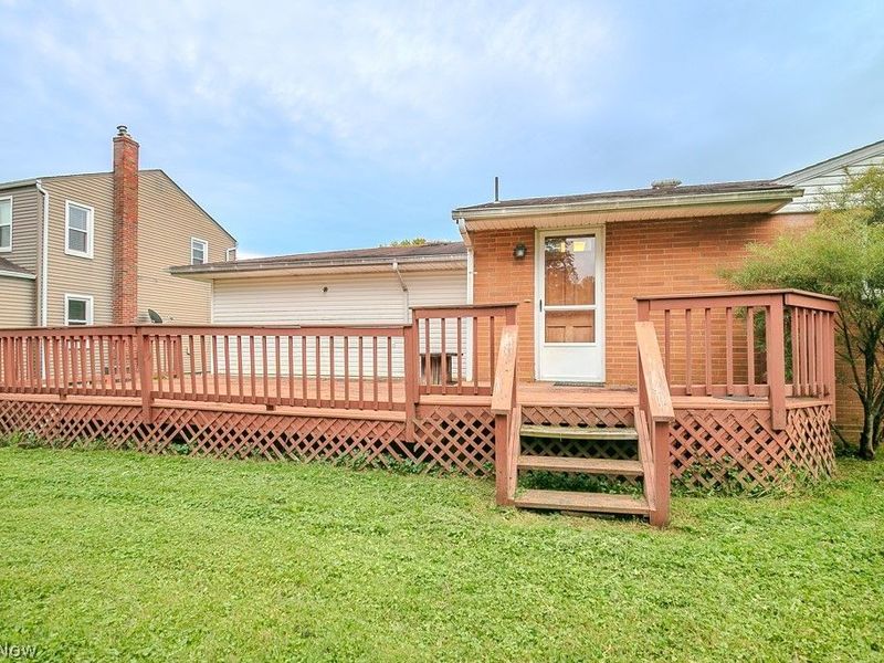 944 Larkridge Avenue, Youngstown, OH 44512 Photo 29