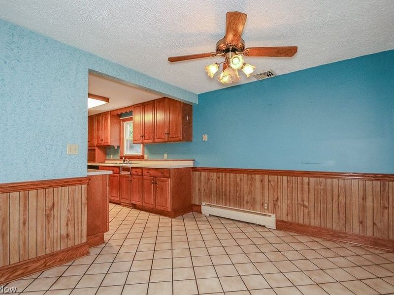 944 Larkridge Avenue, Youngstown, OH 44512 Photo 8
