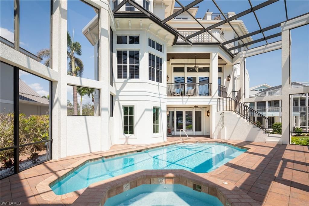 217 Bayfront Dr, Bonita Springs, FL 34134 Photo
