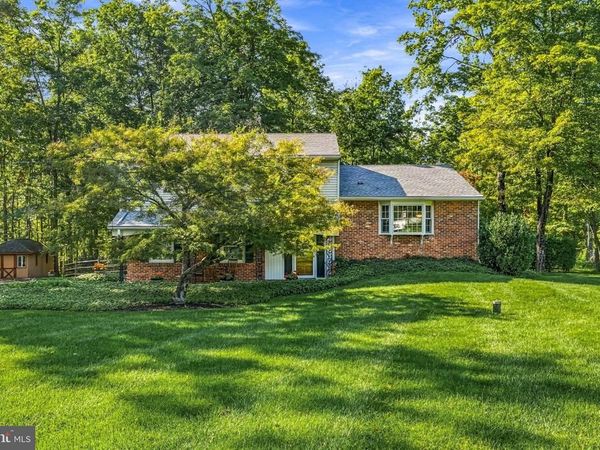 523 SAINT LAWRENCE WAY , FURLONG, PA 18925