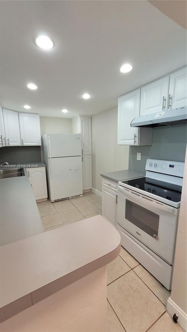 1800 Sans Souci Blvd, Unit 428, North Miami, FL 33181 Photo