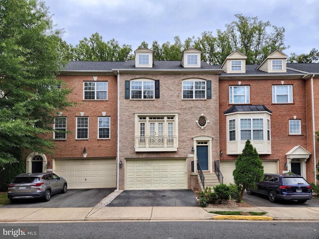 4475 Monmouth Street, Fairfax, VA 22030 Main Photo