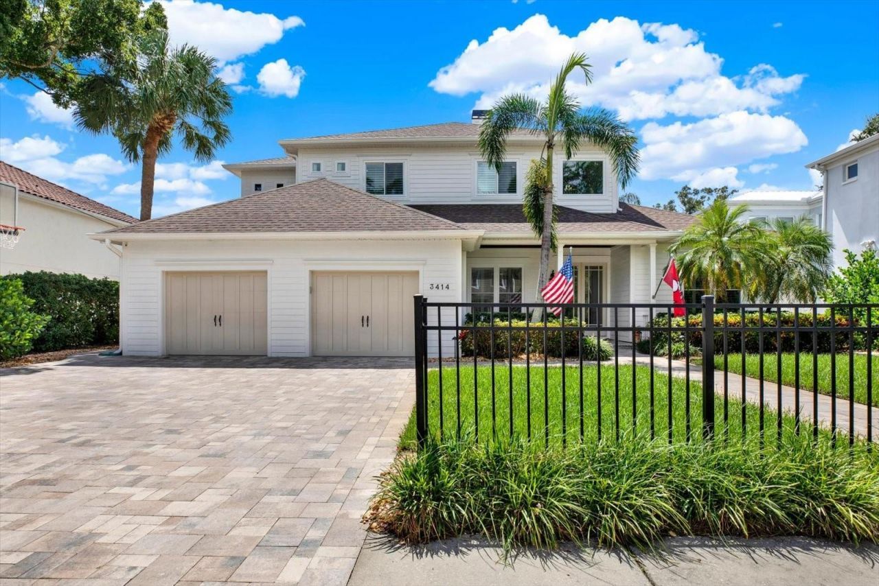 3414 W Tambay Avenue, Tampa, FL 33611 Main Photo