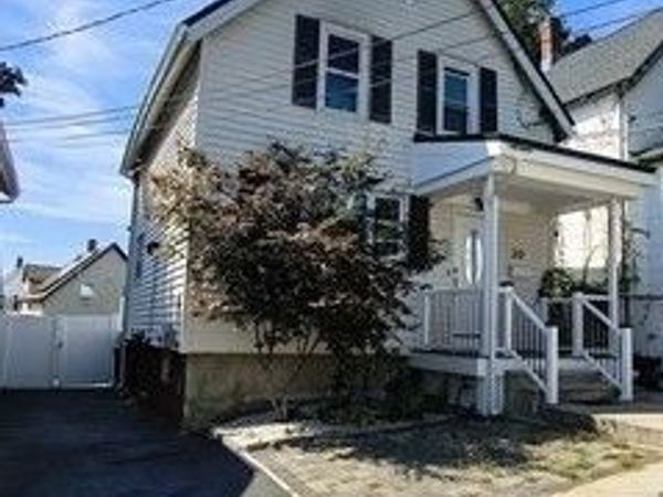 20 Pleasant View, Everett, MA 02149