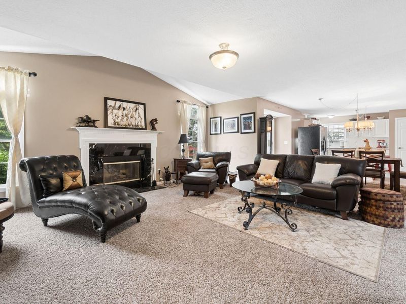7383 Fairfield Lakes Drive , Powell, OH 43065 Photo 6