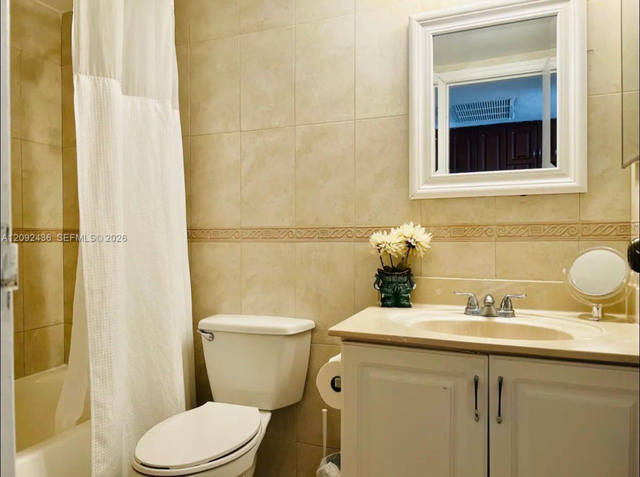 19201 Collins Ave , Unit 644, Sunny Isles Beach, FL 33160 Photo