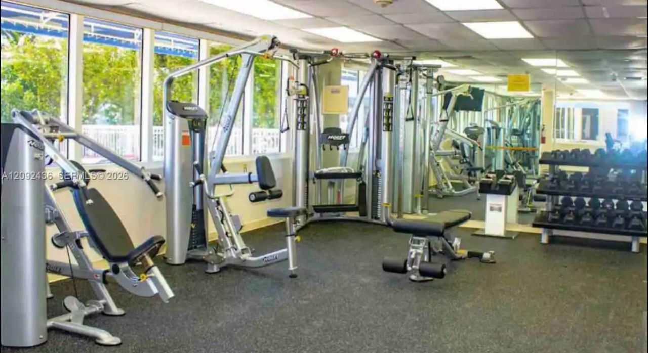 19201 Collins Ave , Unit 644, Sunny Isles Beach, FL 33160 Photo