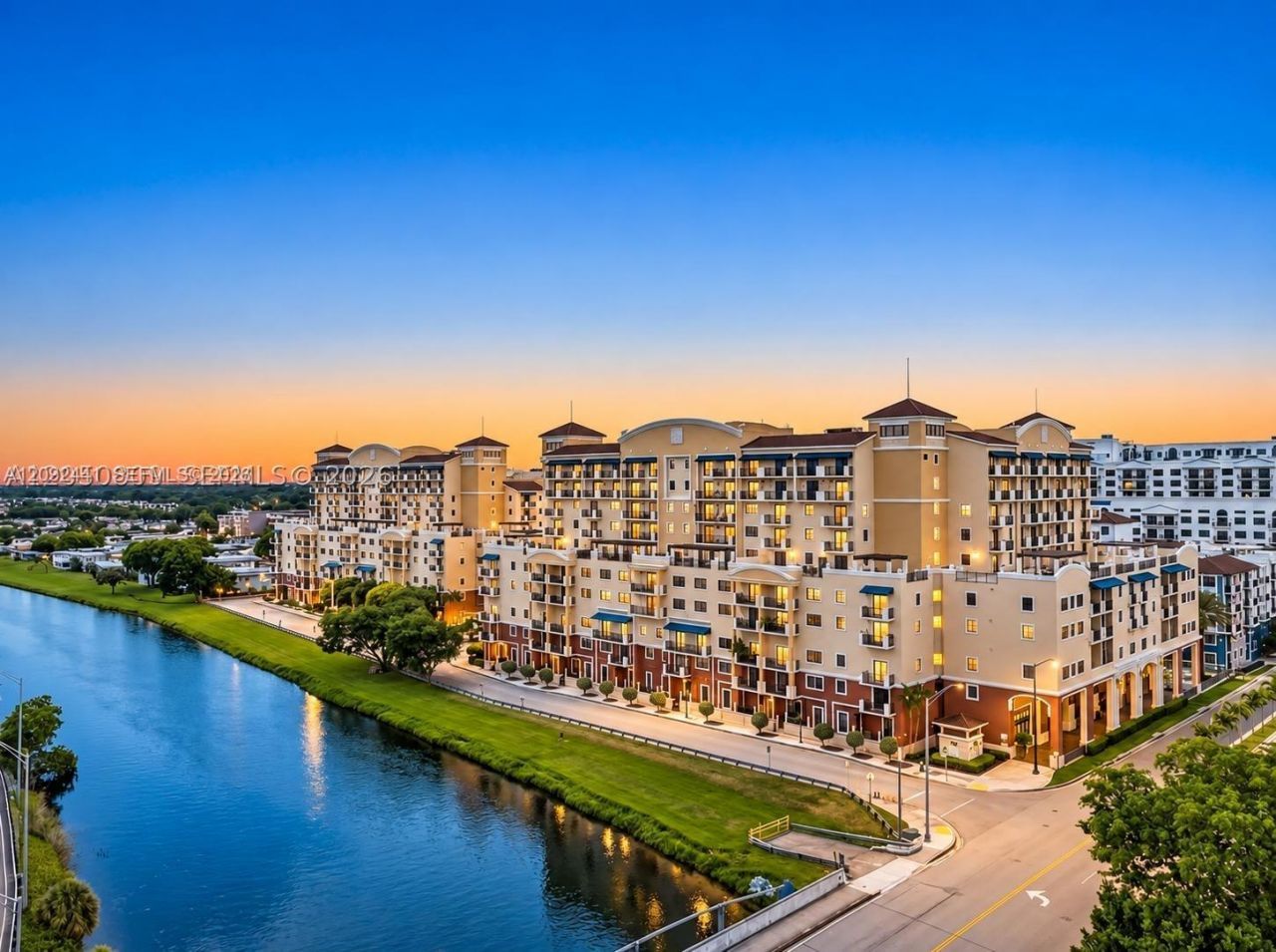 8390 SW 72nd Ave, Unit 610, Miami, FL 33143 Photo