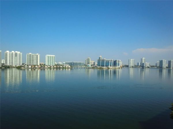 17600 N Bay Rd , Unit N302, Sunny Isles Beach, FL 33160