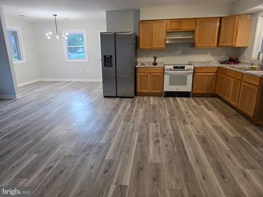 10316 VINELAND ROAD, NORTH CHESTERFIELD, VA 23235