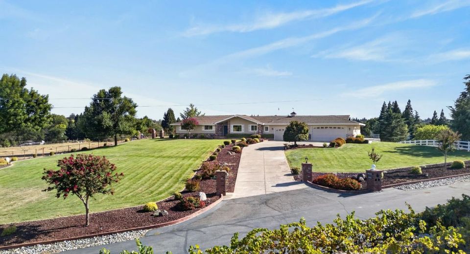6500 Pueblo Ct, Granite Bay, CA 95746 Photo