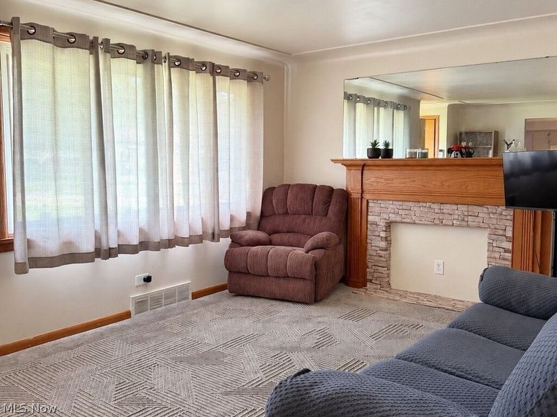 263 Park Drive, Campbell, OH 44405 Photo 3
