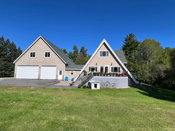 1629 4th Street NW, Baudette, MN 56623