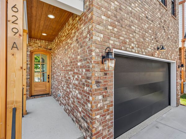 629A Claridge Dr, Nashville, TN 37214