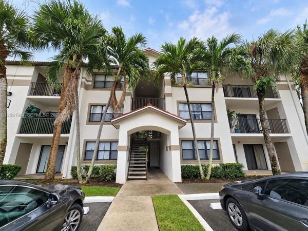 620 S Park Rd , Unit 25-2, Hollywood, FL 33021