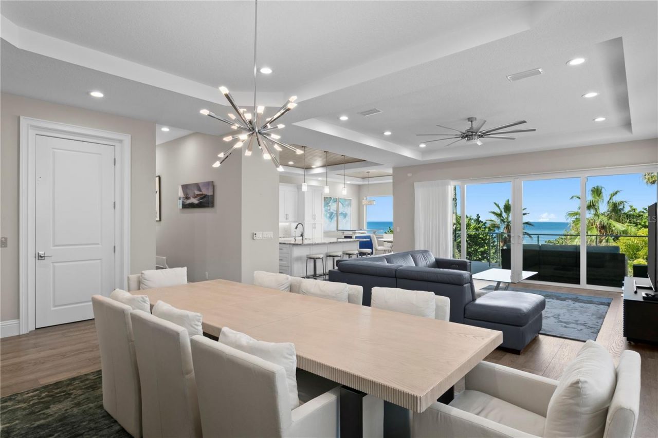 17814 Lee Avenue, Redington Shores, FL 33708 Photo