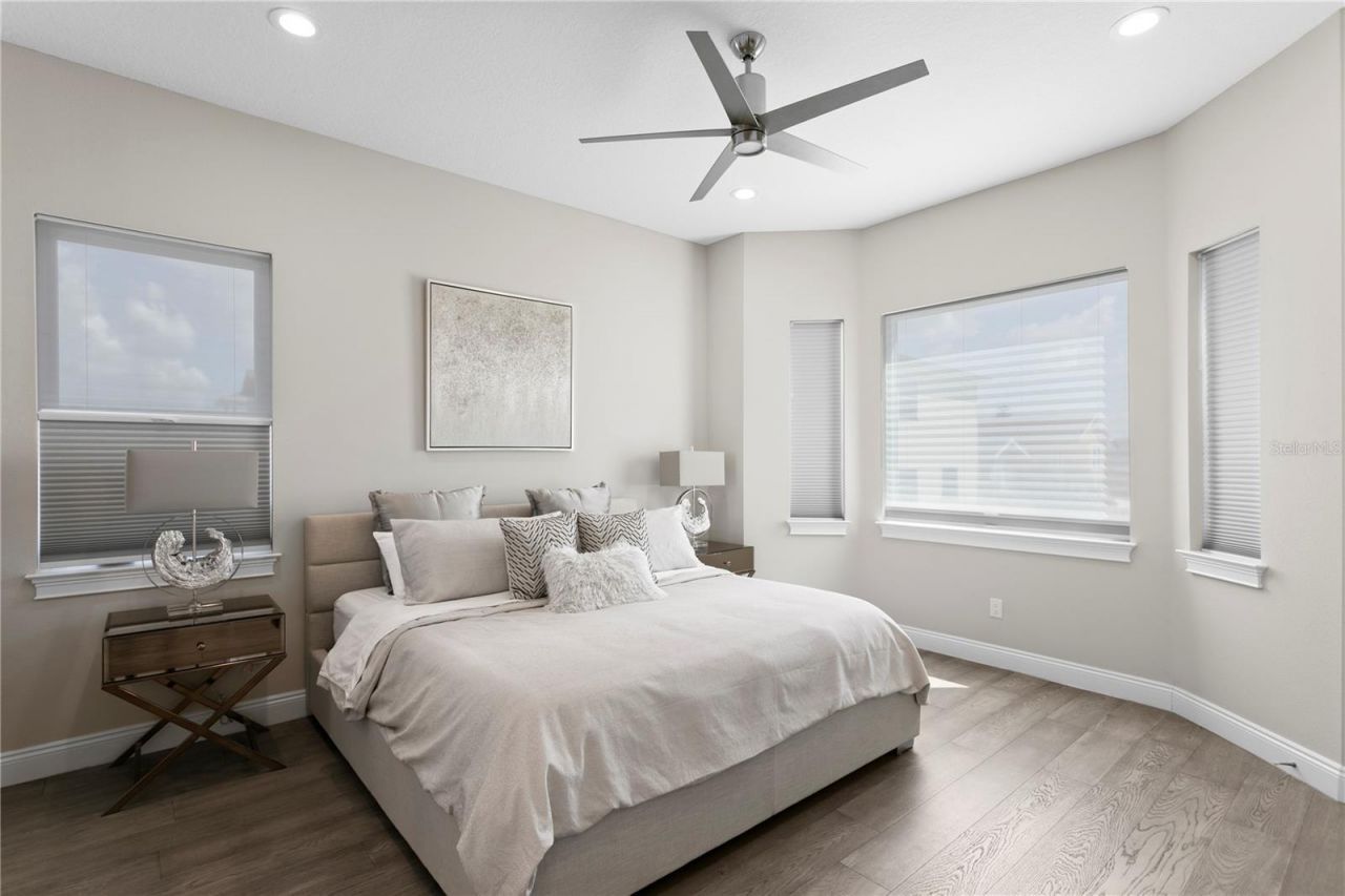 17814 Lee Avenue, Redington Shores, FL 33708 Photo