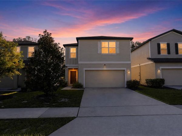 1033 CADES COVE WAY , DELAND, FL 32720