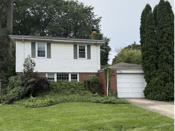 1726 Elmwood Avenue , Highland Park, IL 60035