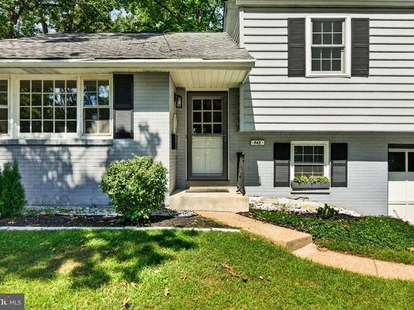 543 MIDLAND AVENUE , BERWYN, PA 19312