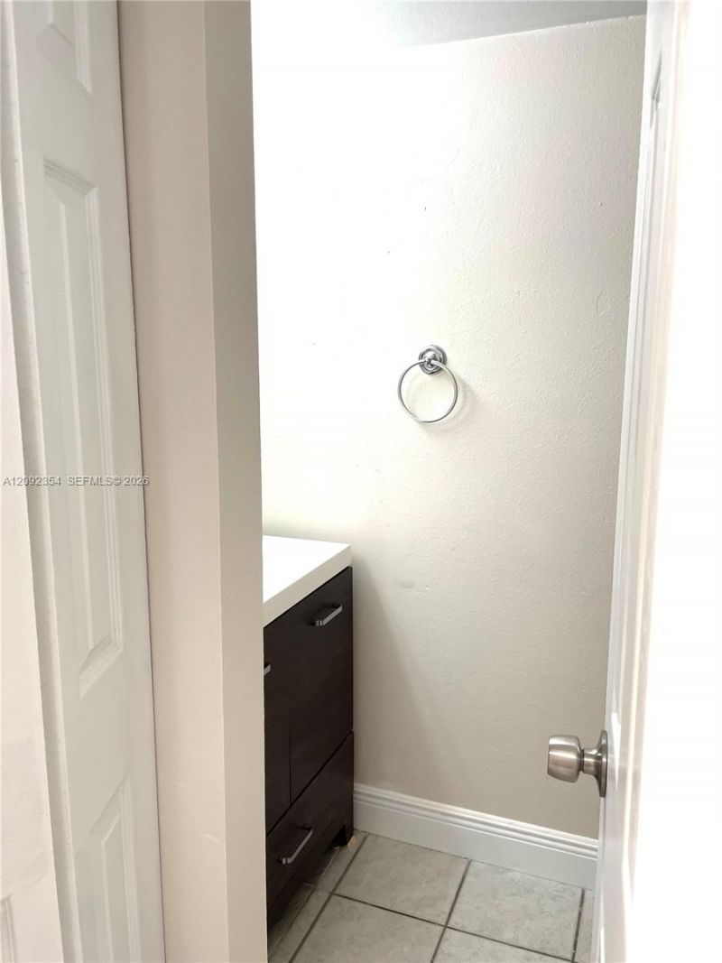 7175 Nova Dr, Unit 107, Davie, FL 33317 Photo