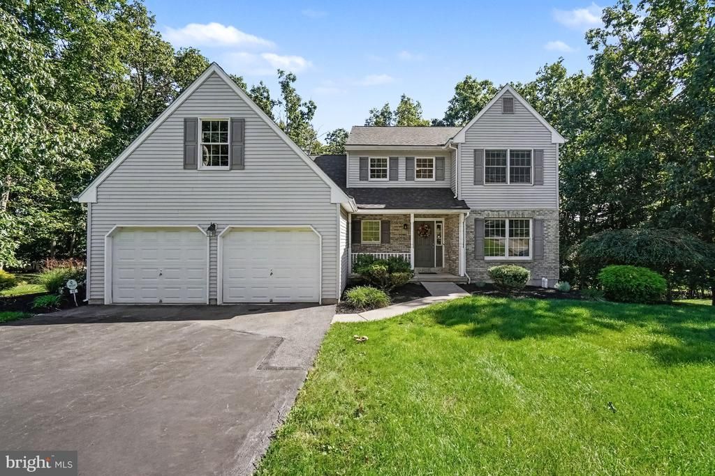 44 TEABERRY DRIVE, DRUMS, PA 18222