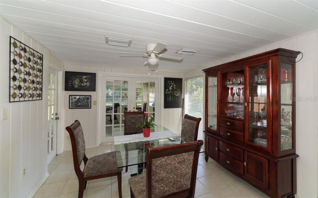 2141 Sunnyside Lane, Sarasota, FL 34239 Photo